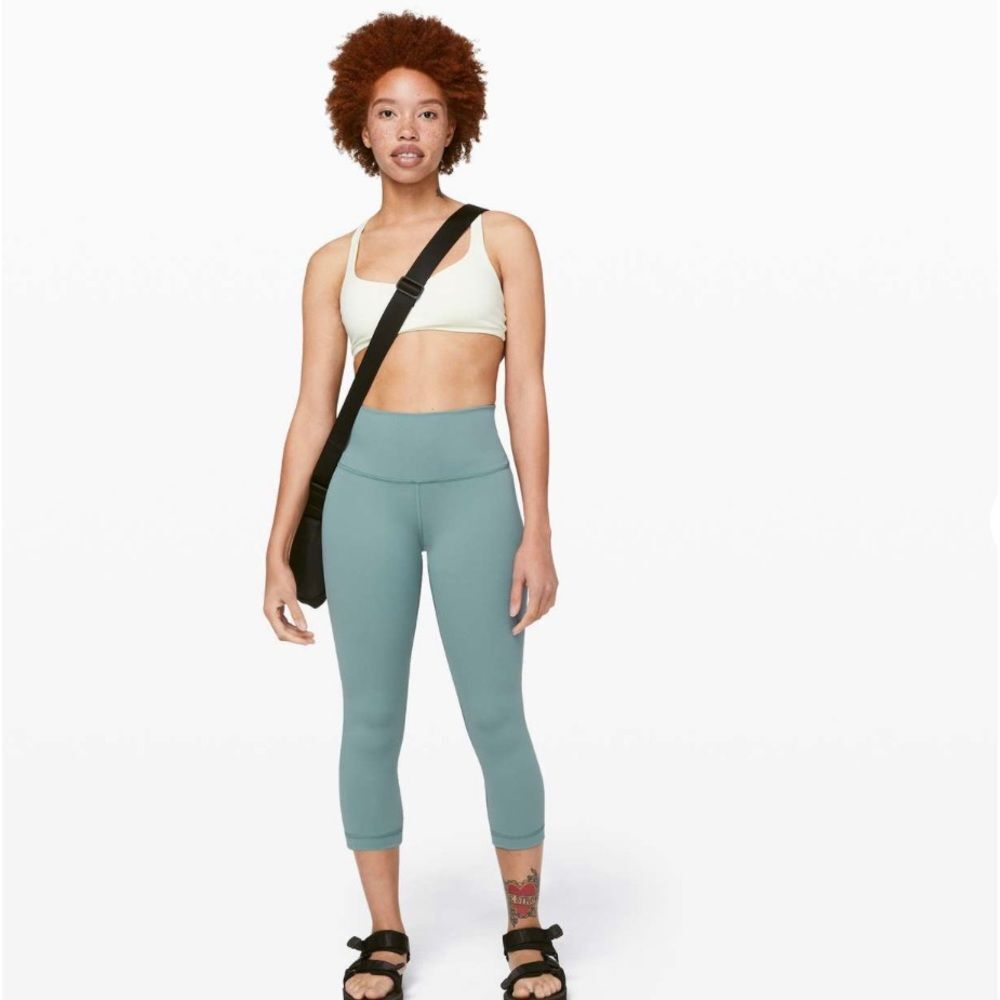 NWT Lululemon Wunder Under Crop (High-Rise) *Full-On Luxtreme 21"